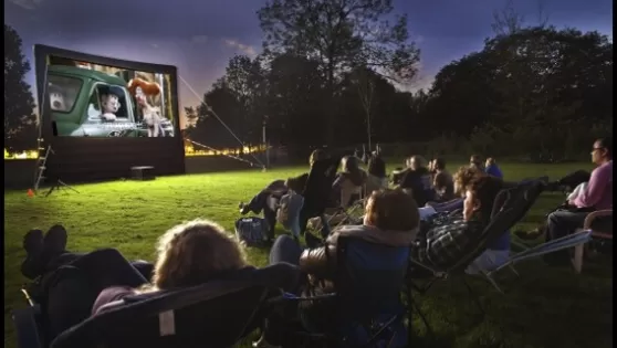 Dorpspleinbios - gratis filmavond in de open lucht